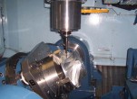 Chuyên gia công cơ khí trên máy CNC